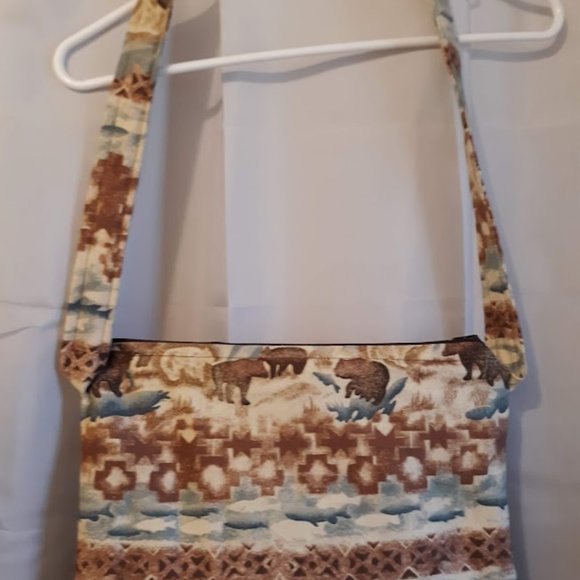 NEW Western Flannel Bear Fish Wild Wyoming print Shoulder Handbag Purse Satchel - Picture 3 of 9